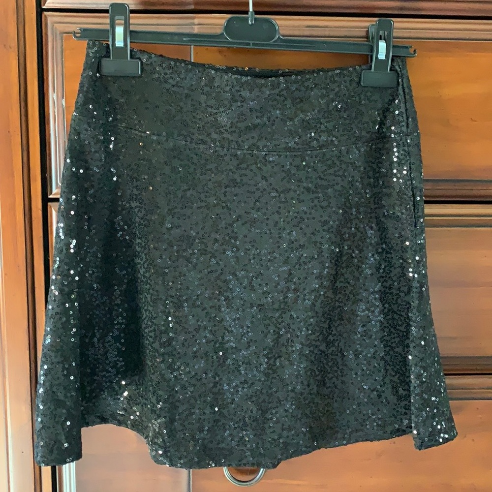 Sequin pull-on skirt